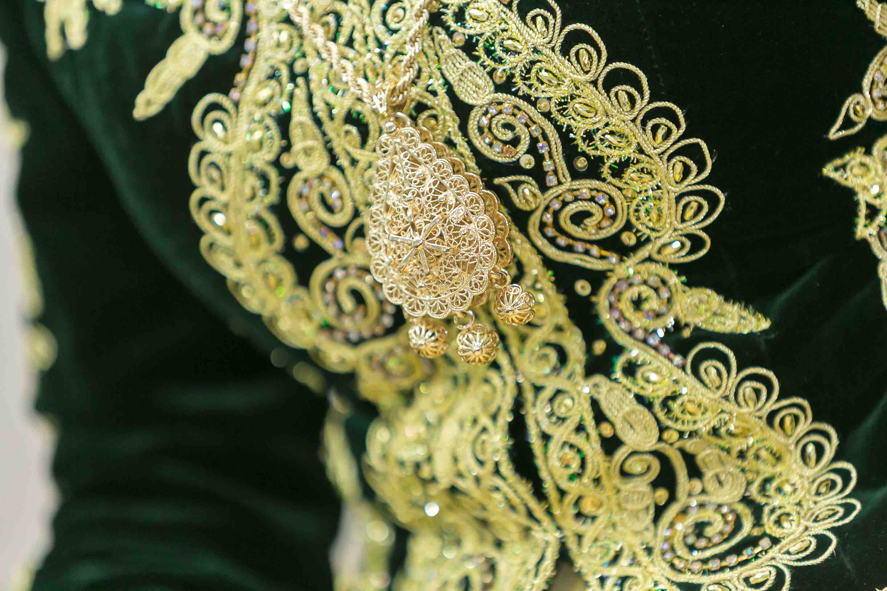 هدية لمهيبة بمُناسبة عيد الأضحى .. “مهيبة سَاعة تدبارها شهر” !