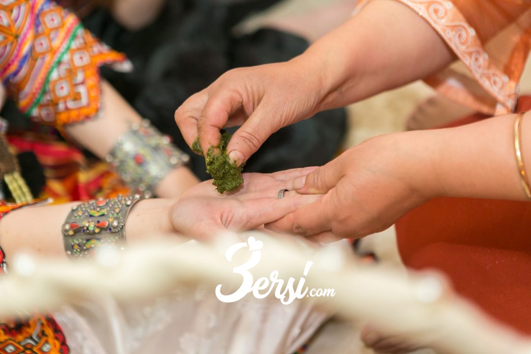 “حنة الزّواج”.. رمزية واحدة وطُقوس مُتنوعة. فلنتعرف عليها أكثر