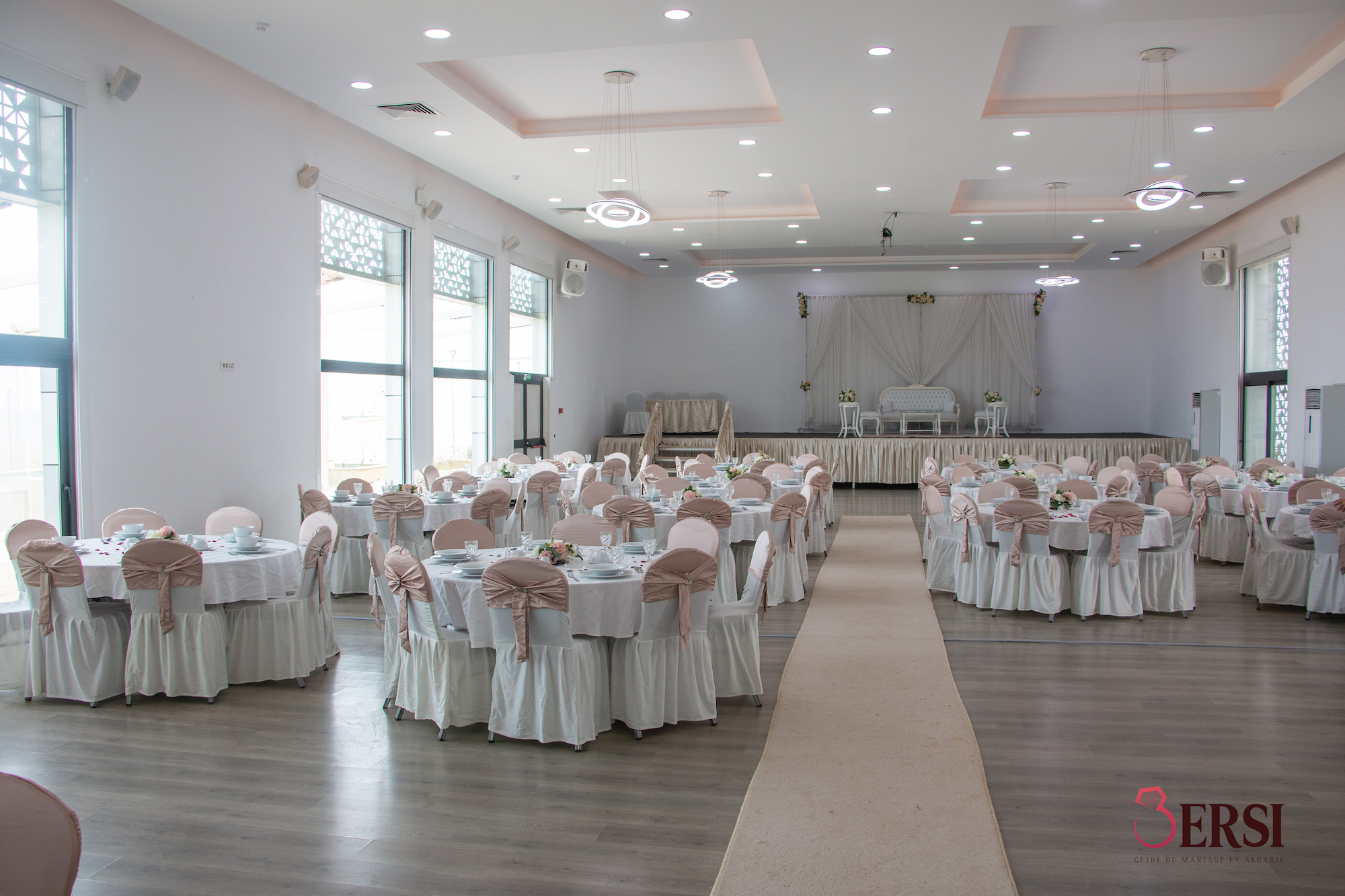 reception room picture